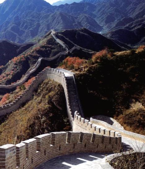 The Badaling Great Wall is located at the north mouth of the Guangou ancient path of Jundu Mountain 