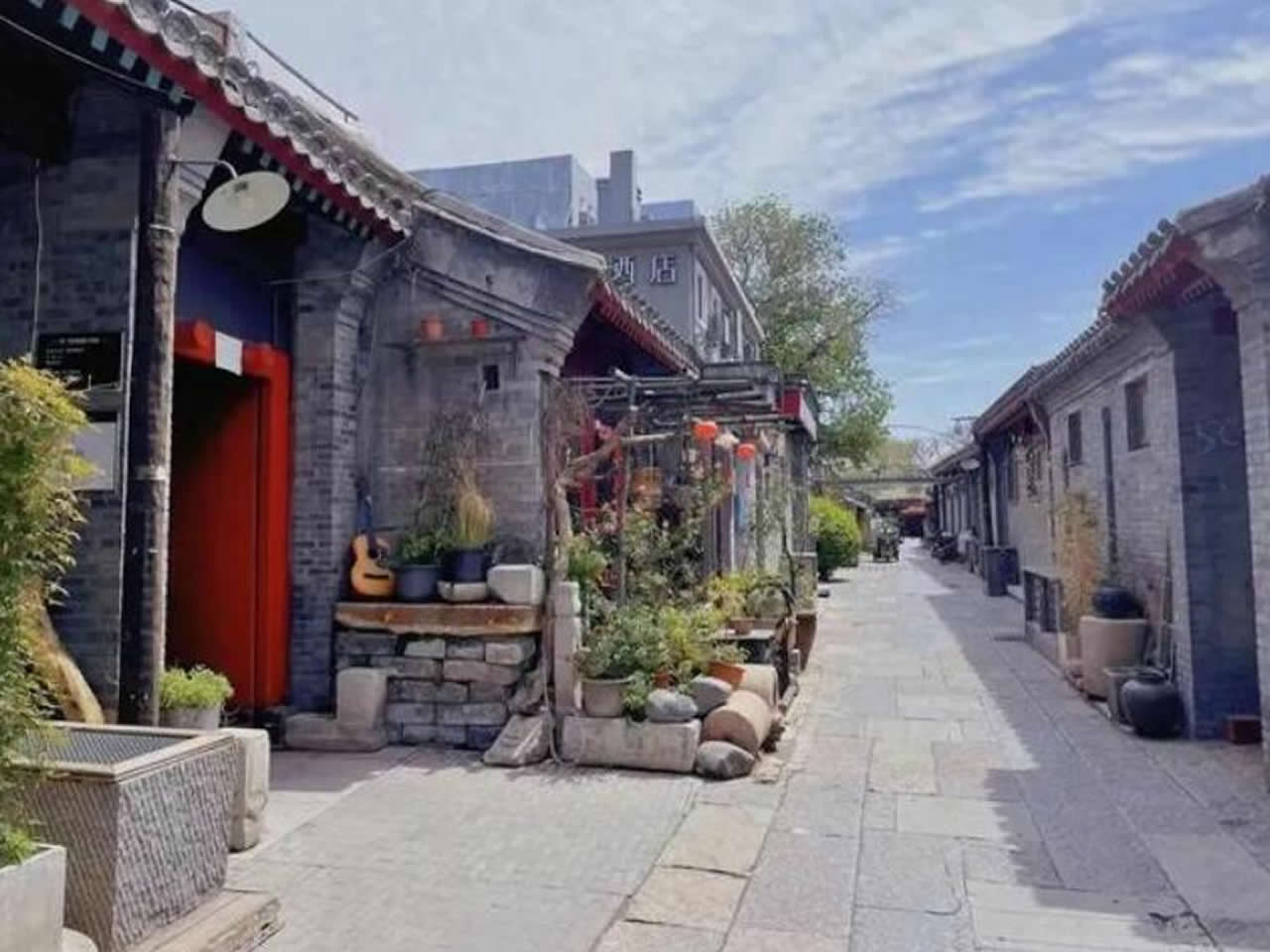 One day tour to Mutianyu Great Wall+ Hut